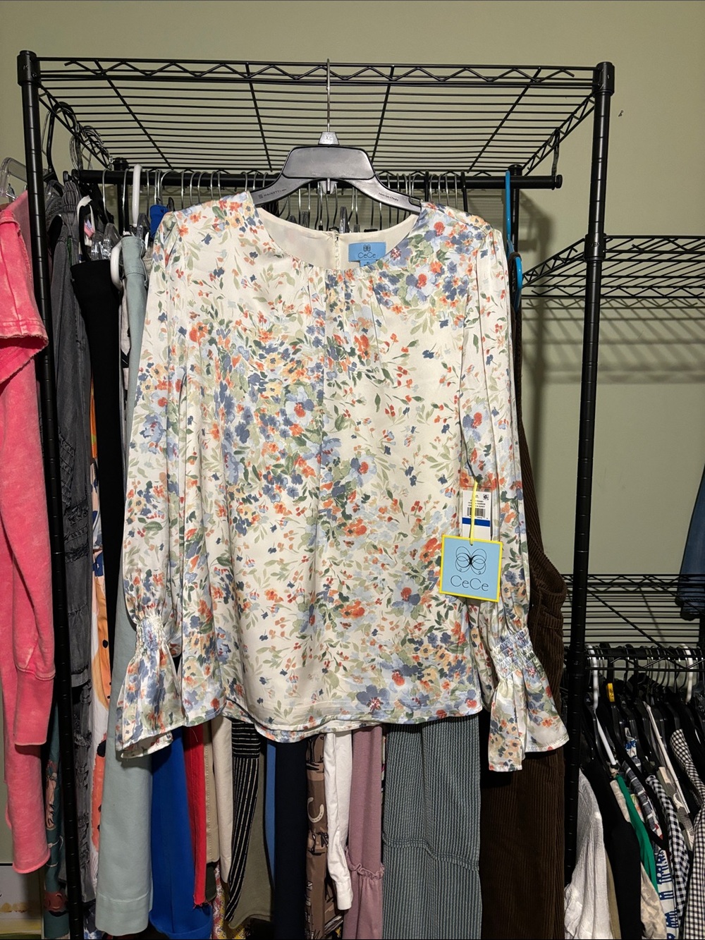 CeCe Cream Floral Ruffle-Sleeve Blouse